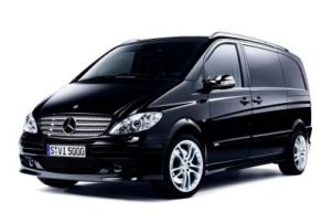 Siofok Taxi Minibusz Transfer Service, Egyterű Taxi: Mercedes Viano Exclusive  max. 6 fő